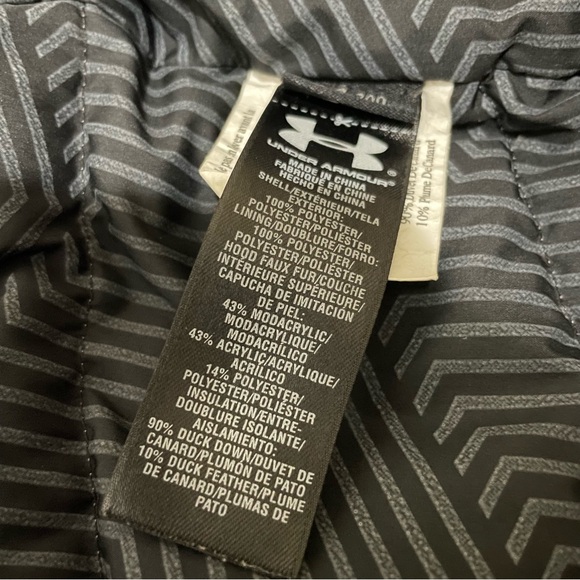 Under Armour Womens Grey Puffer Jacket Long Winter Coat XS - Picture 6 of 10